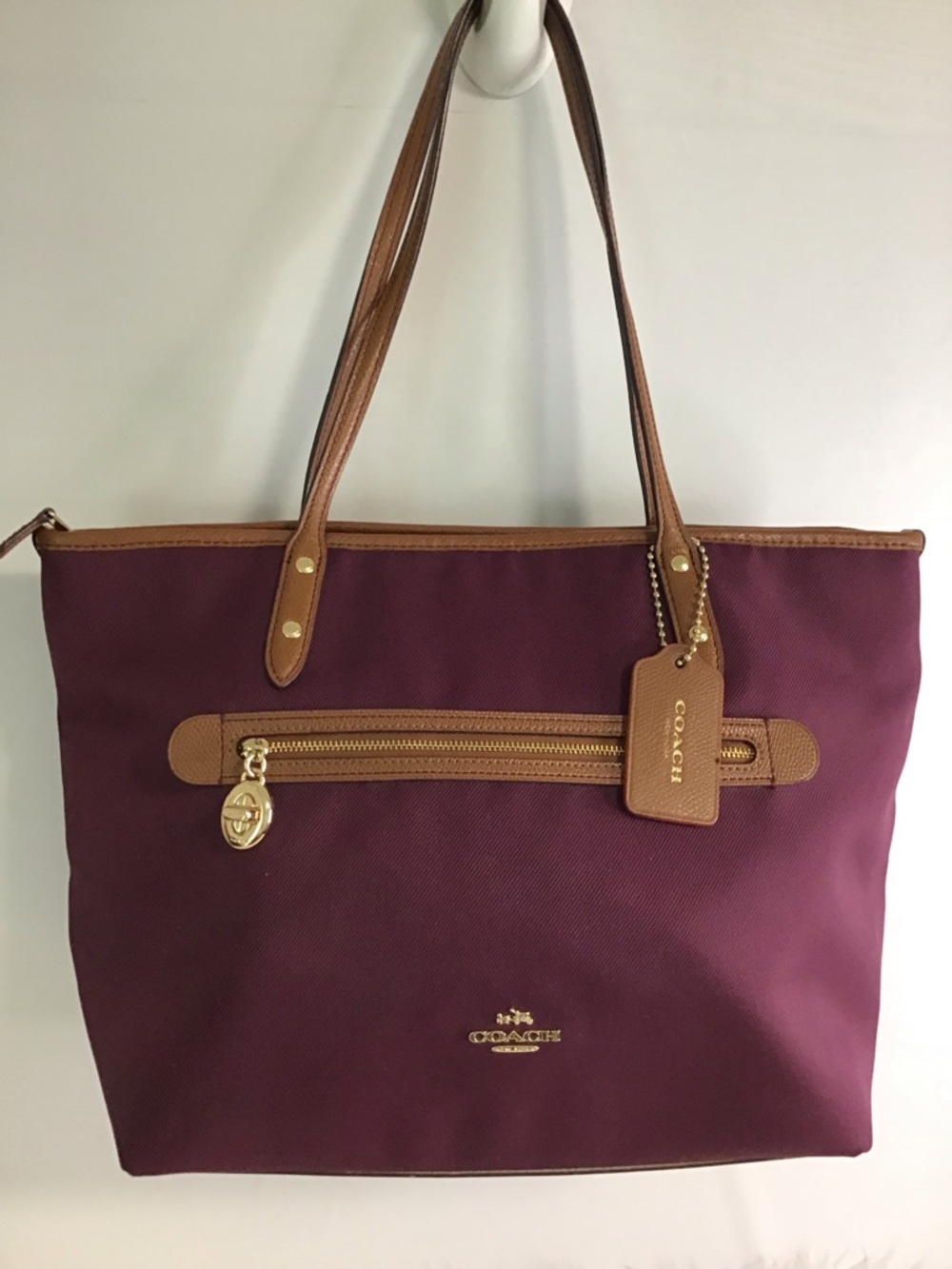 COACH Sawyer Tote Bag logo Canvas Euc
